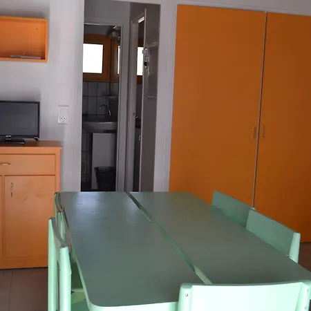 Village Vacances Yaloer Ferienpark Villefranche-de-Panat