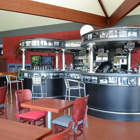 Village Vacances Yaloer Ferienpark Villefranche-de-Panat