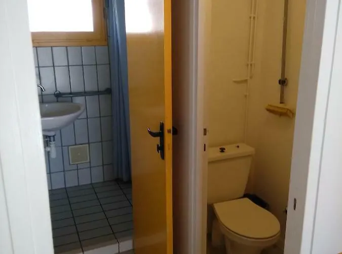 Village Yaloer База отдыха Villefranche-de-Panat